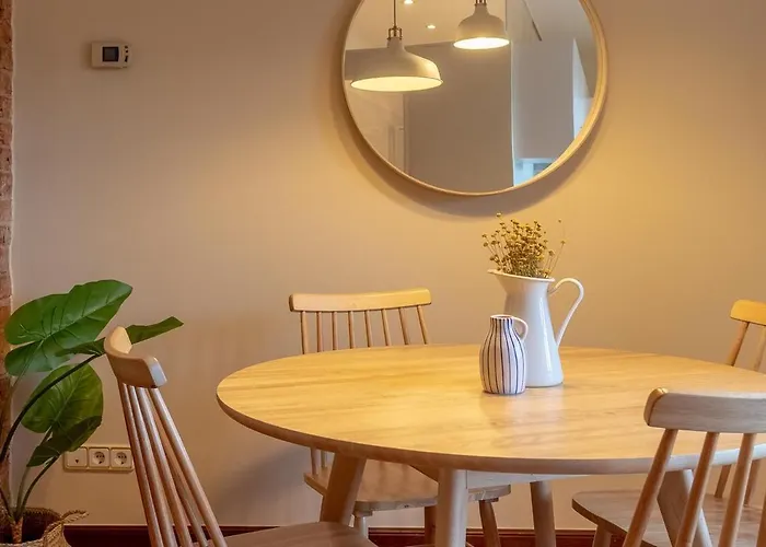 Acogedor Y Con Vistas - Casco Viejo & Parking